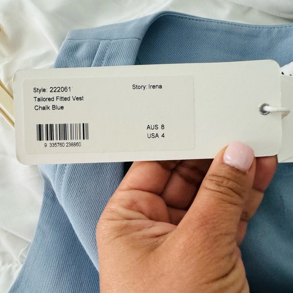 Shona Joy- Irene’s Tailored Vest - Picture 6 of 7